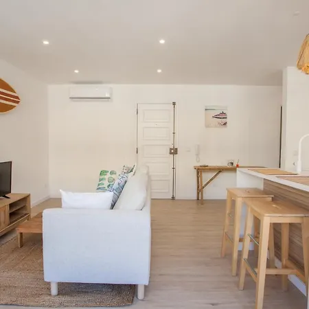 Sea Surf & The City- Apt-air Cond Daire